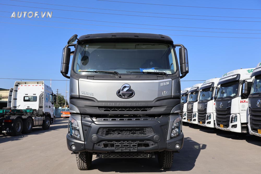 Xe ben Chenglong 4 chân H7 390HP Thùng U 15 Khối (Cầu Dầu)